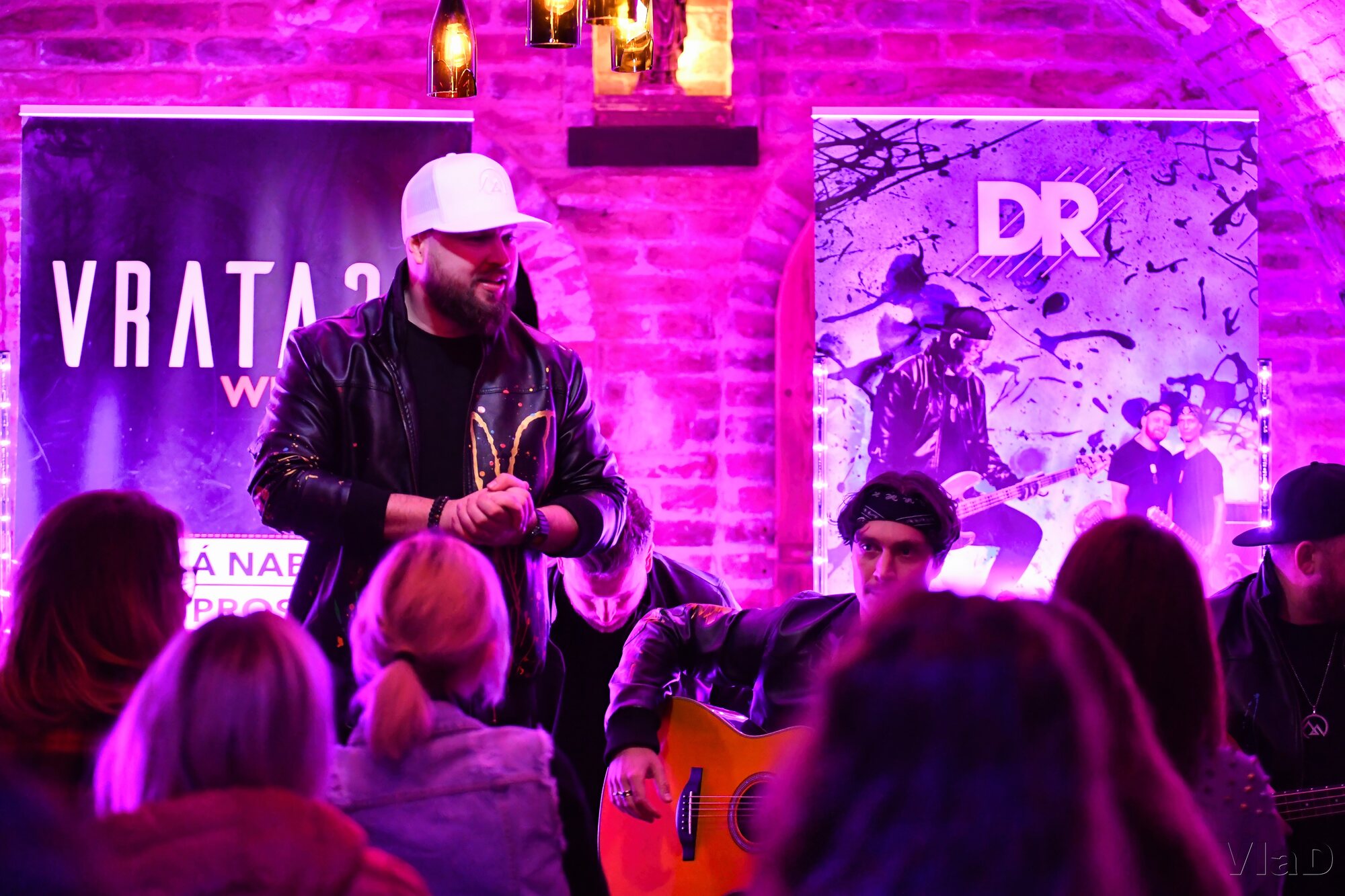 Vyprodaná AKUSTIK TOUR 2025